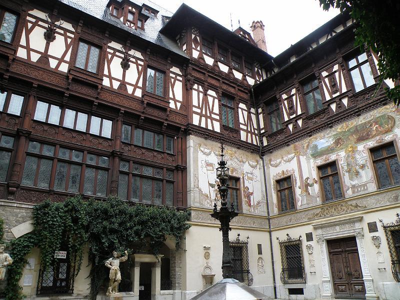 Sinaia - Zamek Peles 03.jpg